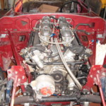 Motor mit Weber Doppelvergaseranlage Motor mit Weber Doppelvergaseranlage