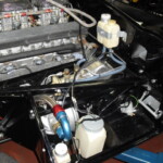 Ein Ende ist in Sicht: der Motor ist wieder eingesetzt Ein Ende ist in Sicht: der Motor ist wieder eingesetzt